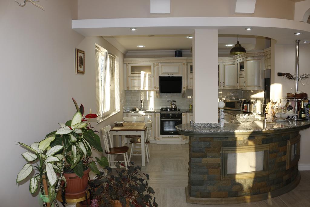 Guest House Sofia Kobuleti Kültér fotó