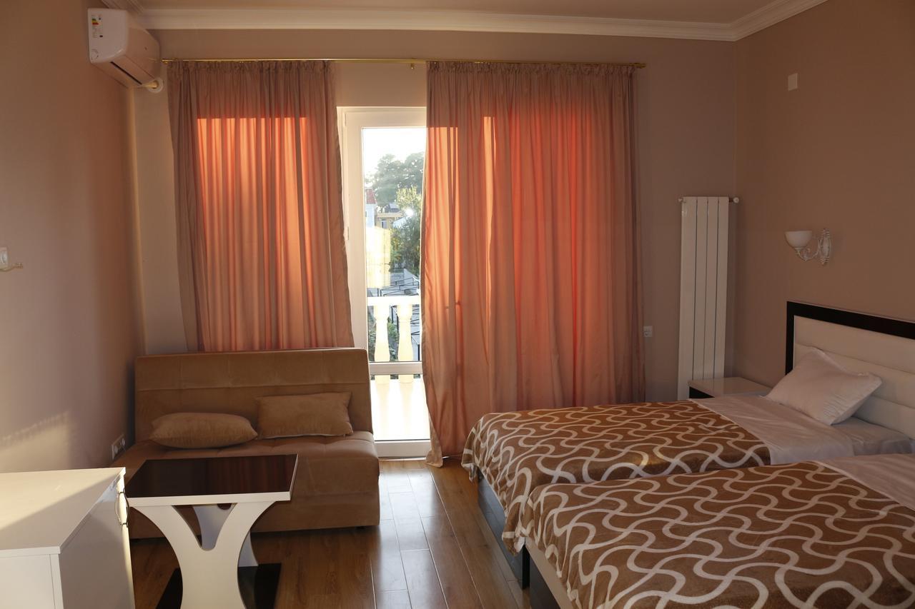 Guest House Sofia Kobuleti Kültér fotó
