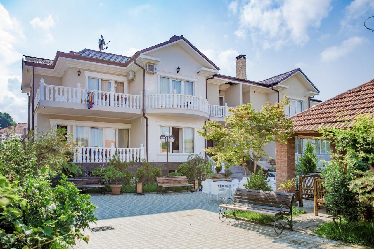 Guest House Sofia Kobuleti Kültér fotó
